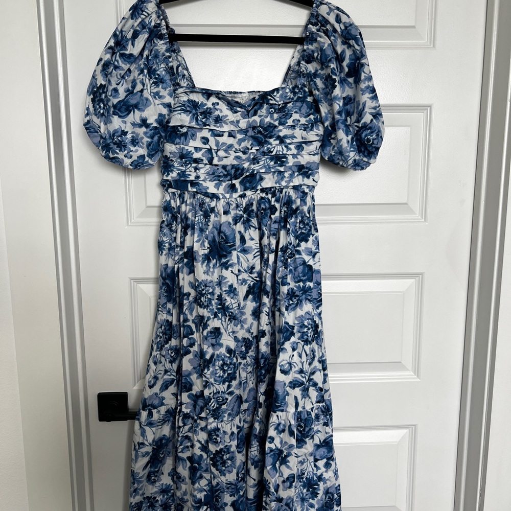 Abercrombie & Fitch Blue and White Floral Puff-Sleeve Midi Dress